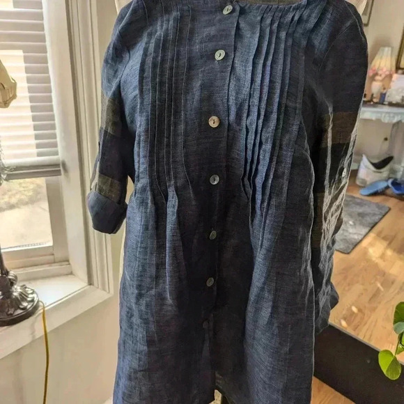 Aquamarine Women's Tunic Top Size 8 - Picture 14 of 14